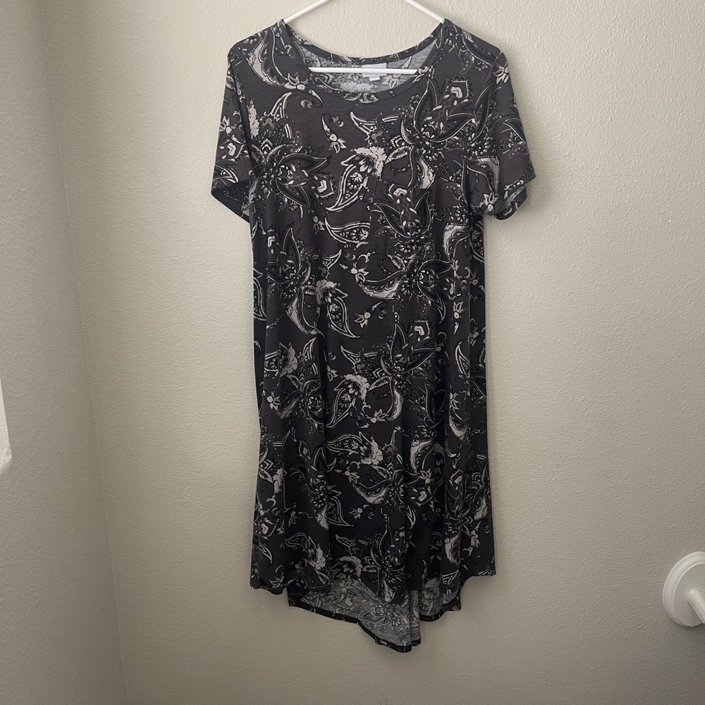 LuLaRoe Black and White Asymmetrical Dress